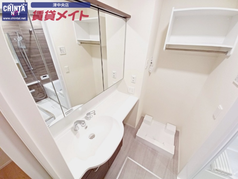 洗面設備　同物件別室画像