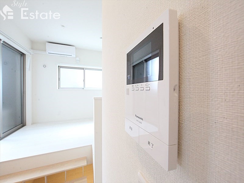 セキュリティ　モニター付きインターホン