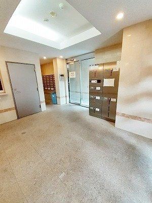 エントランス　エントランス