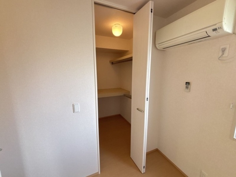 収納　図面と現状に相違がある場合には現状を優先