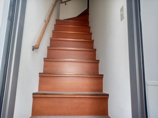 玄関　※同タイプ部屋の写真です。