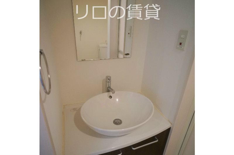 洗面設備　同型