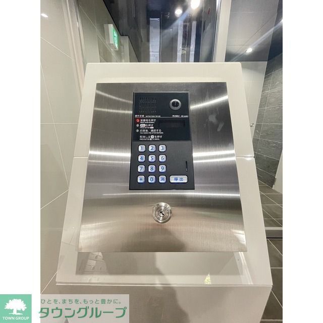 エントランス　オートロック