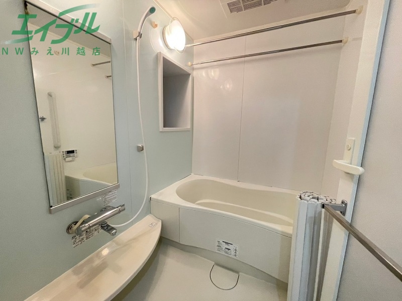 バス・シャワールーム　同型参考写真