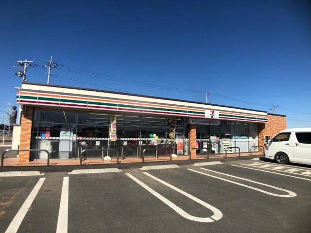 コンビニ　セブンイレブンいぶきの丘店（コンビニ）まで650m