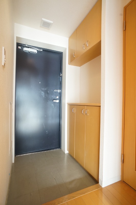 玄関　シューズボックスあり★