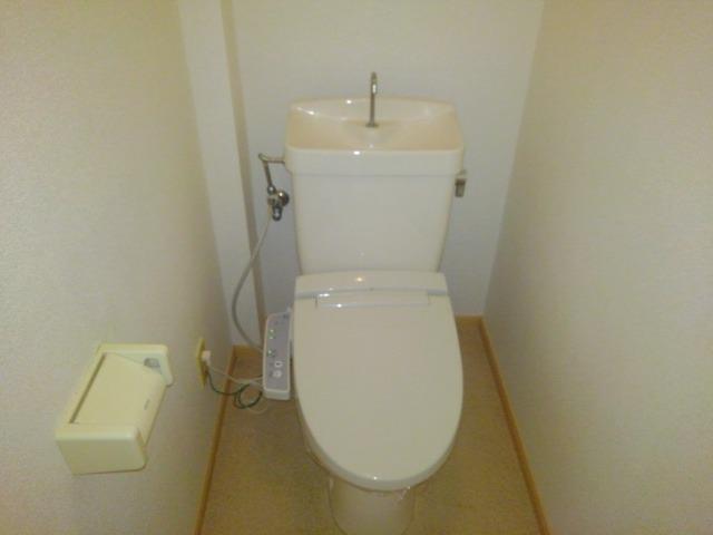 トイレ　シンプルで使いやすいトイレです
