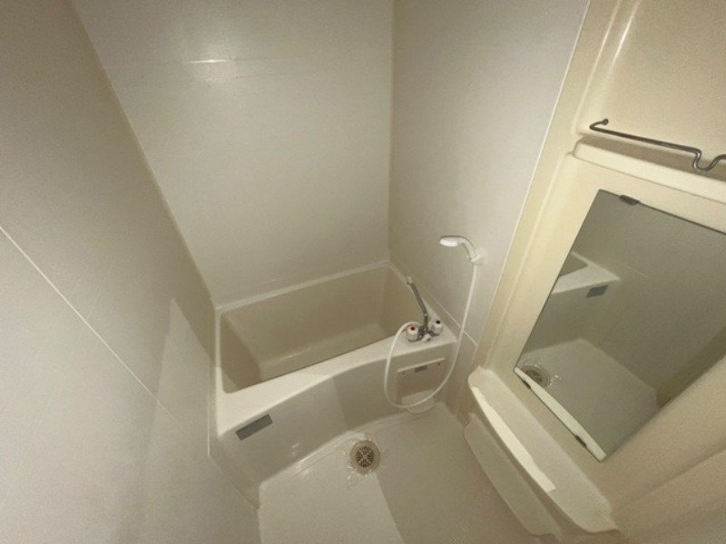 バス・シャワールーム　図面と現状に相違がある場合には現状を優先