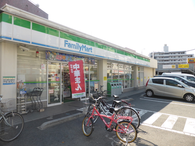 コンビニ　ファミリーマート東村山久米川通り店（コンビニ）まで522m