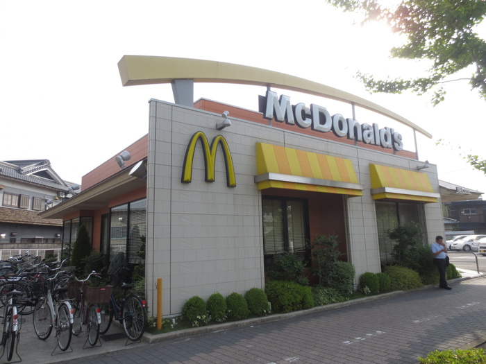 飲食店　マクドナルド（飲食店）まで156m
