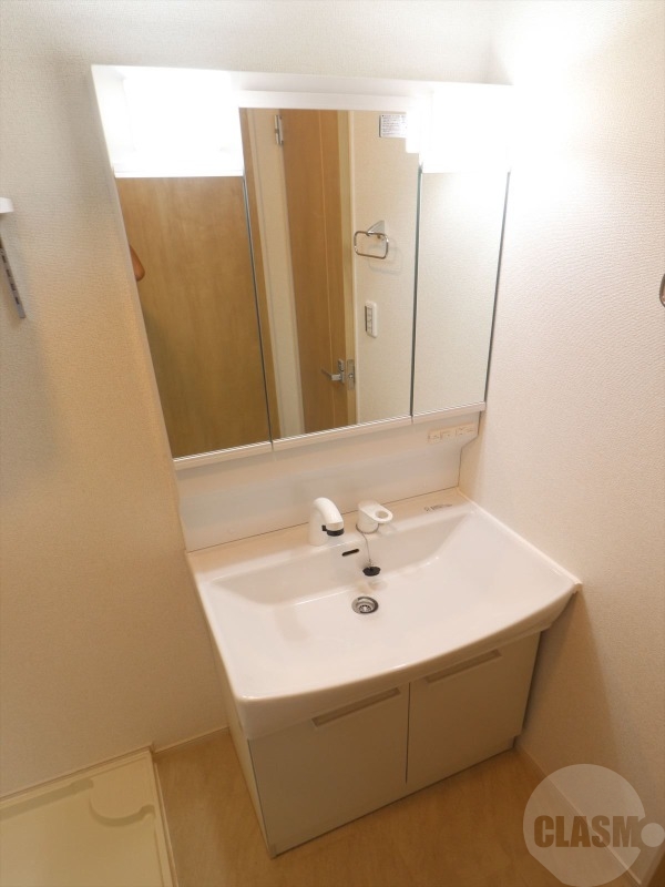 洗面設備　独立洗面台