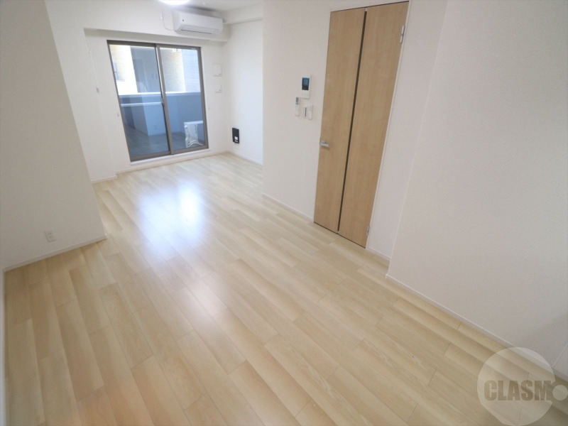 居室・リビング　１２．５帖のリビングルーム