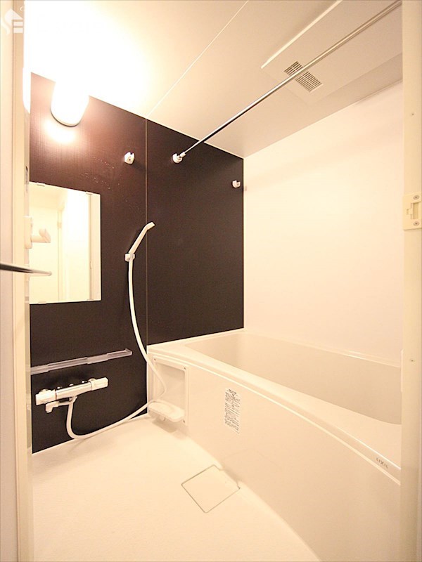 バス・シャワールーム　バスルーム