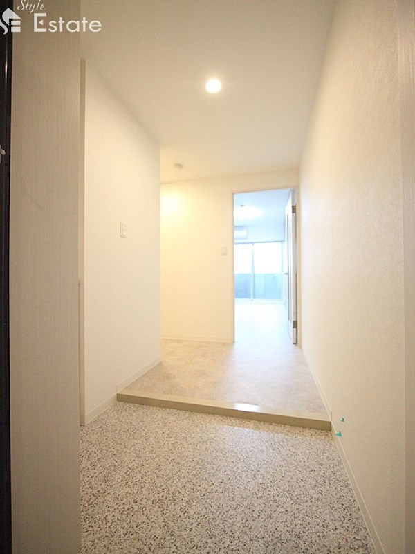 玄関　玄関　シューズボックス