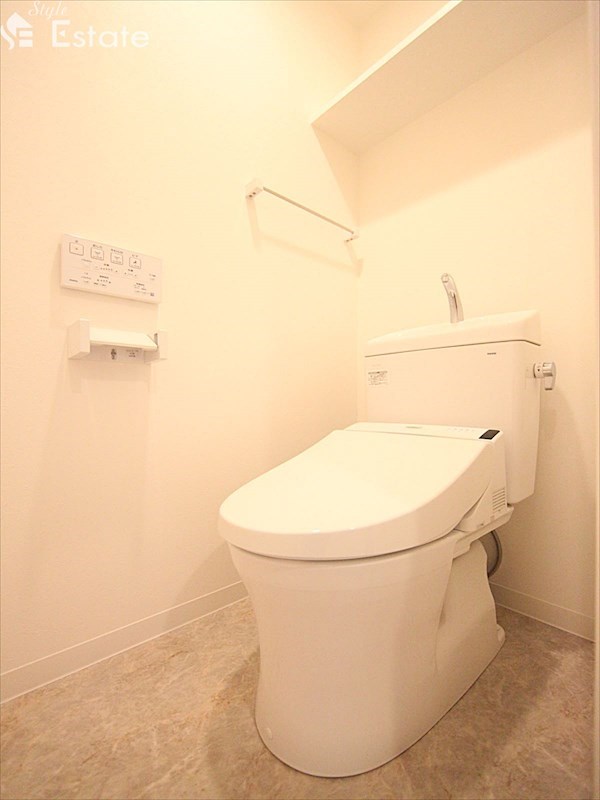 トイレ　シャワー付トイレ