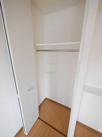 収納　内装写真　別部屋参考写真