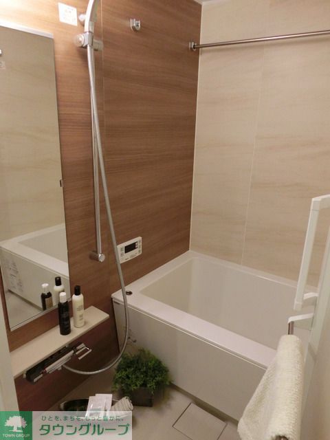 バス・シャワールーム　MR時の写真で調度品等は含まれませ