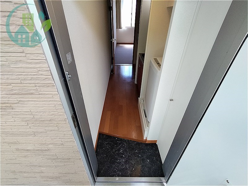 玄関　レオパレス六甲ガーデンズ（家具・家電付、仲介手数料不要）