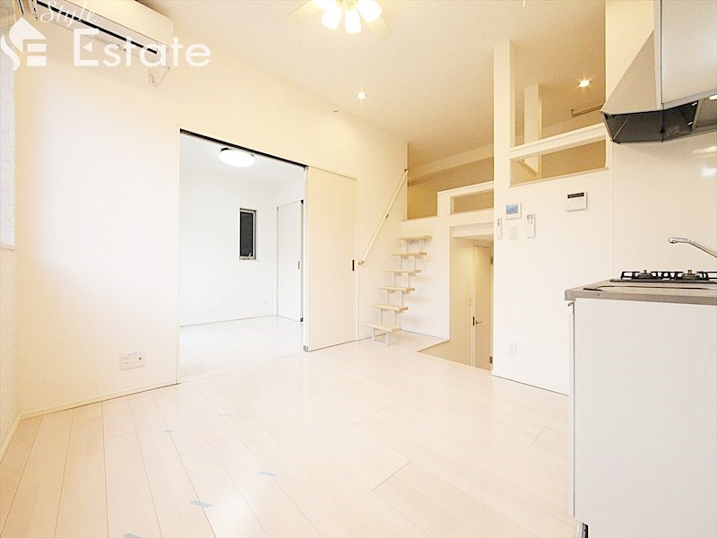 居室・リビング　内装