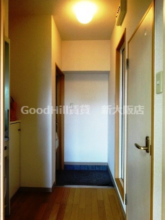 玄関　メルヘンハイツ