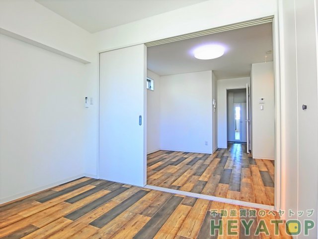 その他　ＬＤＫ８.３帖と洋室３.６帖（同仕様写真）