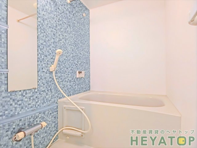 バス・シャワールーム　追焚き・浴室乾燥機付きお風呂（同仕様写真）