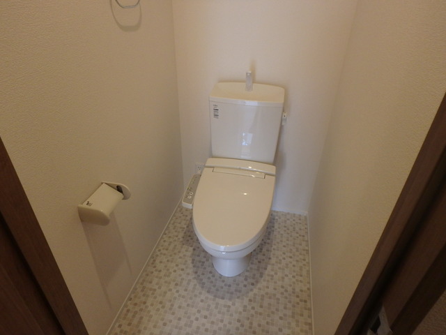 トイレ　温水洗浄トイレ