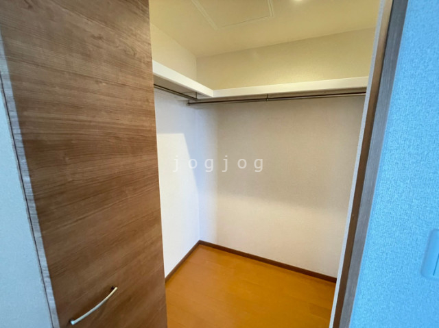 収納　ウォークインクローゼット