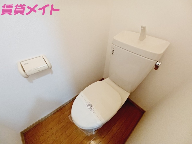 トイレ　別部屋参考写真です