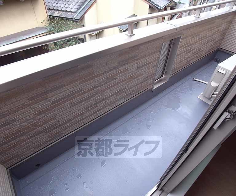 バルコニー　南向きのバルコニーです。