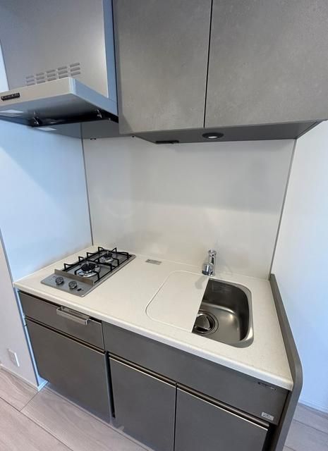 キッチン　コンパクトなキッチンで掃除もラクラク