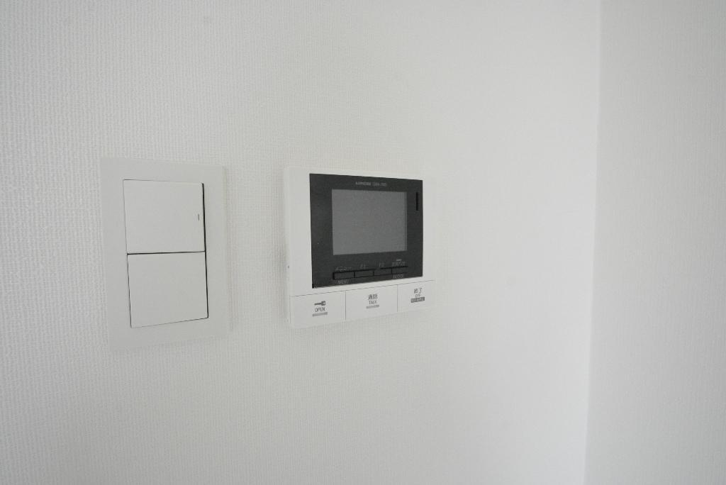 セキュリティ　カメラ付インターホン