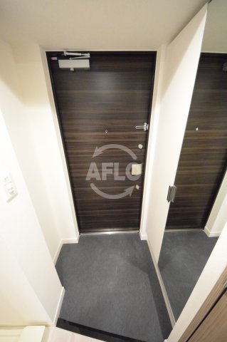 その他　プレサンス堺筋本町センティス　玄関