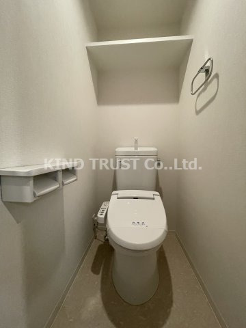 トイレ　コンパクトで使いやすいトイレです