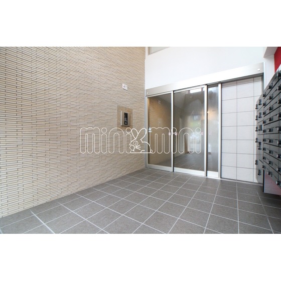 エントランス　オートロック