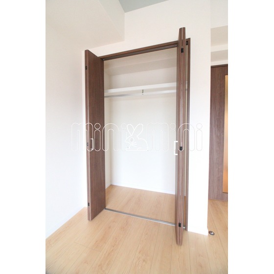 収納　クローゼット（５号室）