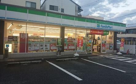 コンビニ　ファミリーマートあびこ駅西店（コンビニ）まで333m
