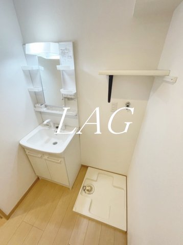 洗面設備　洗面台です。