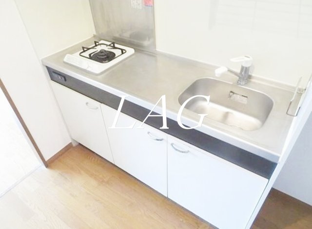 キッチン　キッチンです。