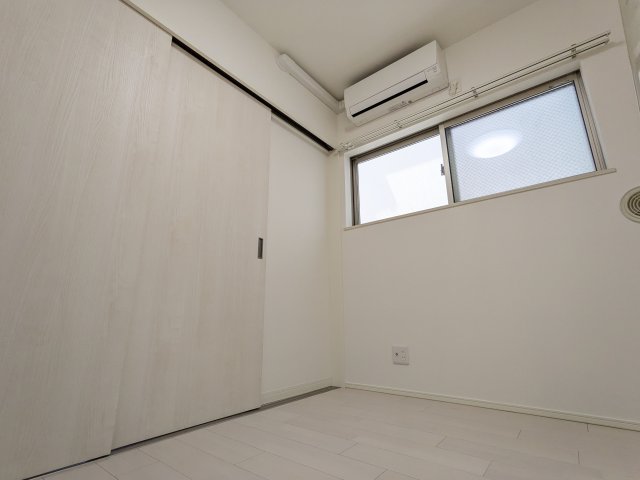 居室・リビング　201号室