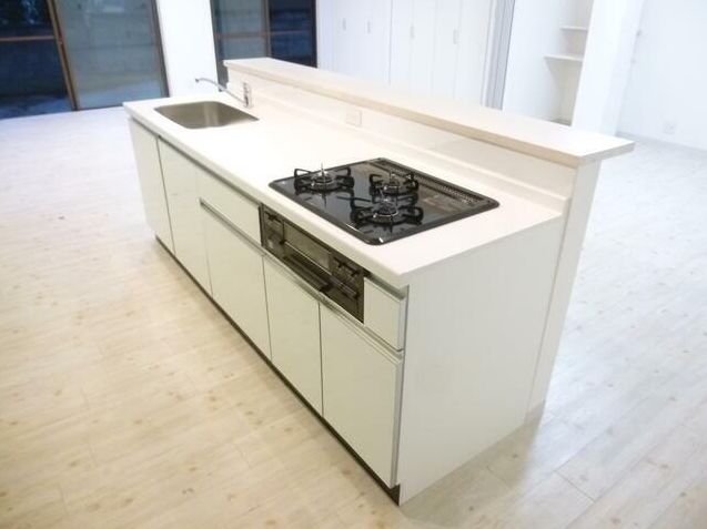 キッチン　キッチンでお料理をお楽しみください