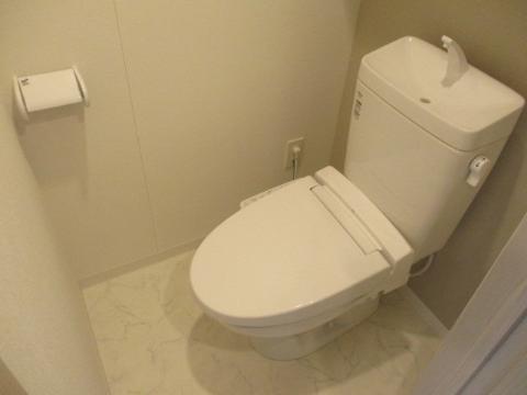 トイレ　シャワー付トイレ