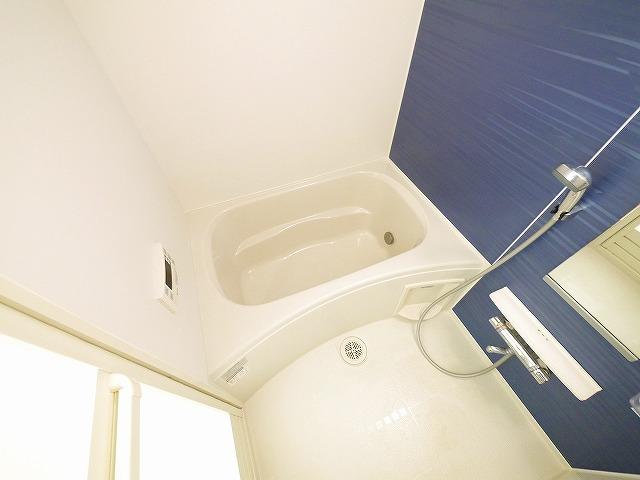 バス・シャワールーム　お風呂です