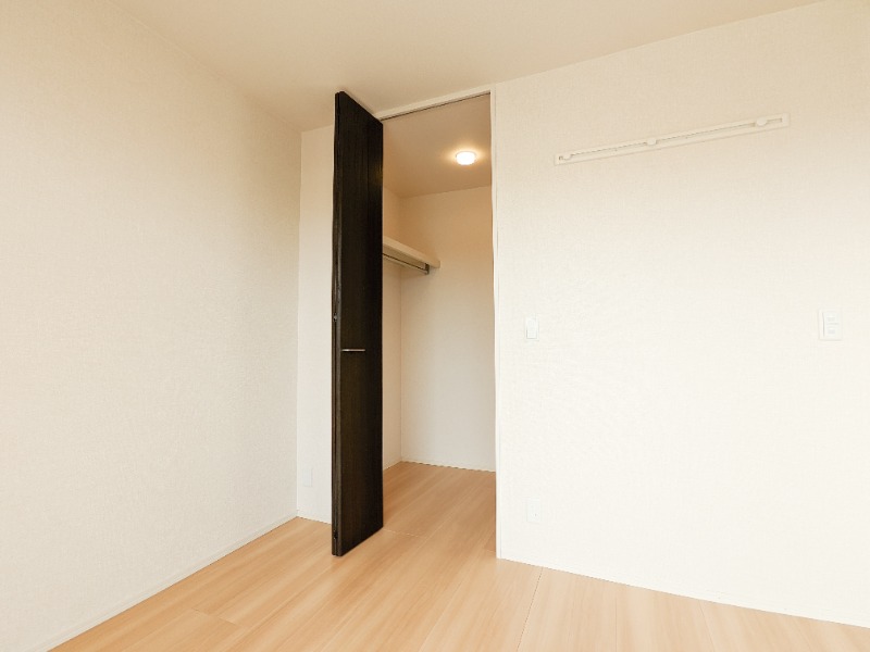 収納　図面と現状に相違がある場合には現状を優先