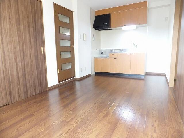 居室・リビング　プレジール