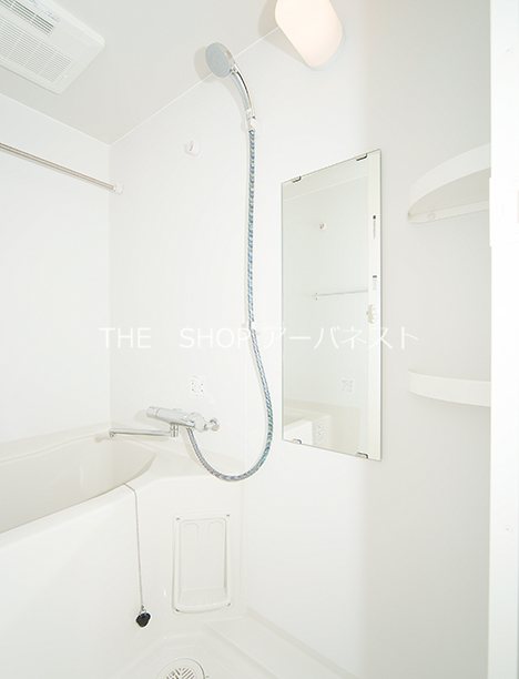 バス・シャワールーム　浴室乾燥機付きバス