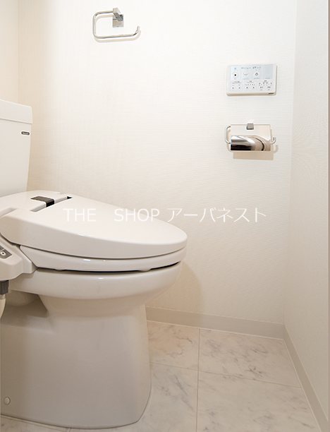 トイレ　ウォシュレット付