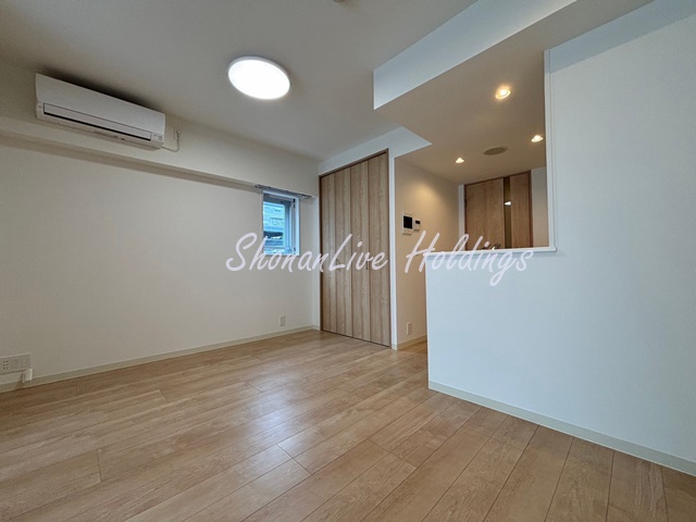 居室・リビング　広々10.3帖のリビング