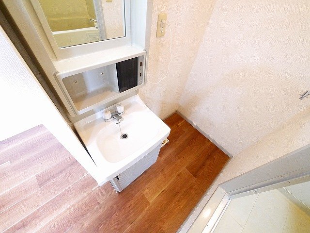 洗面設備　洗面所です