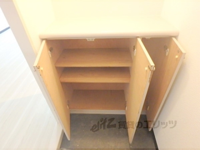 収納　下駄箱